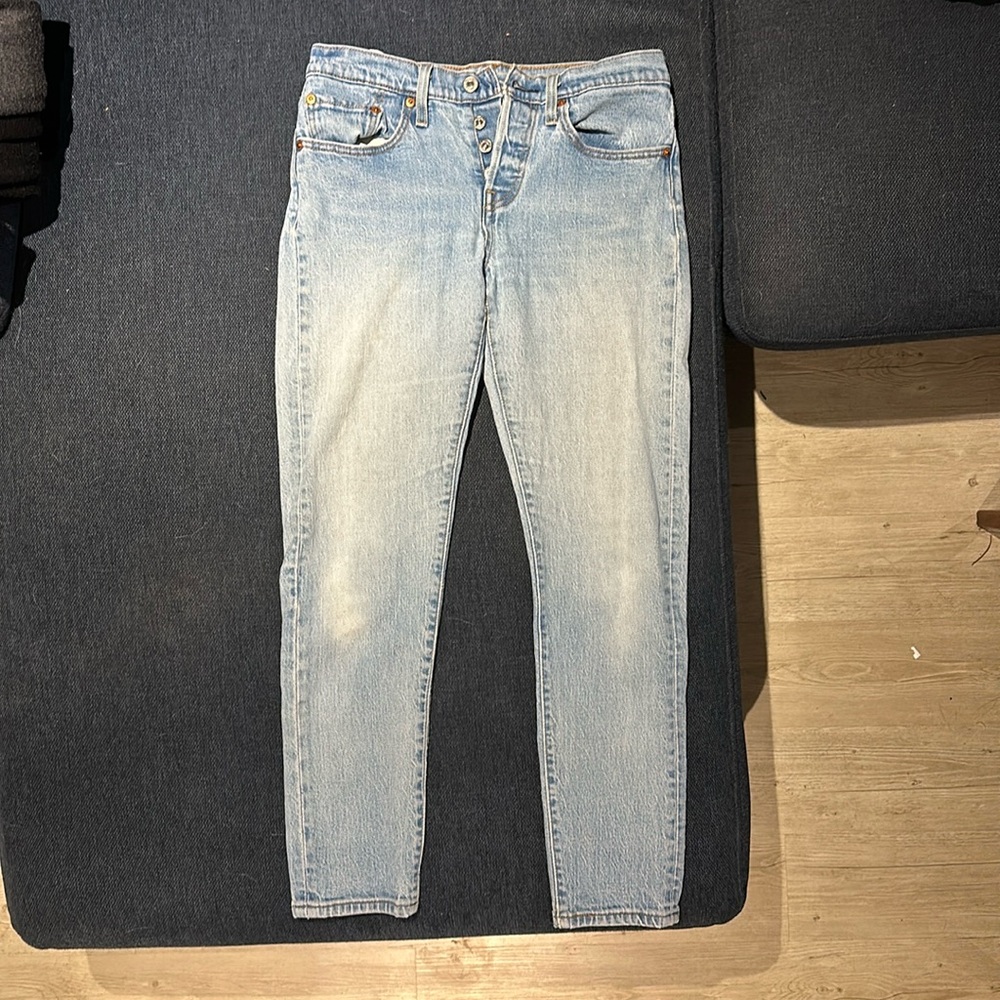 Levi’s 501 (Tapered)